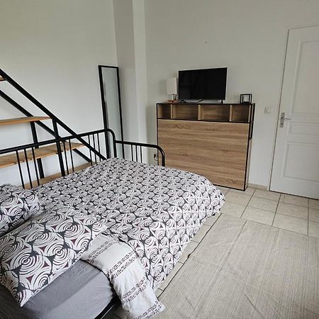 Bed To Rent - Maison Calme Avec Jacuzzi Sous Supplement Бордо Екстериор снимка