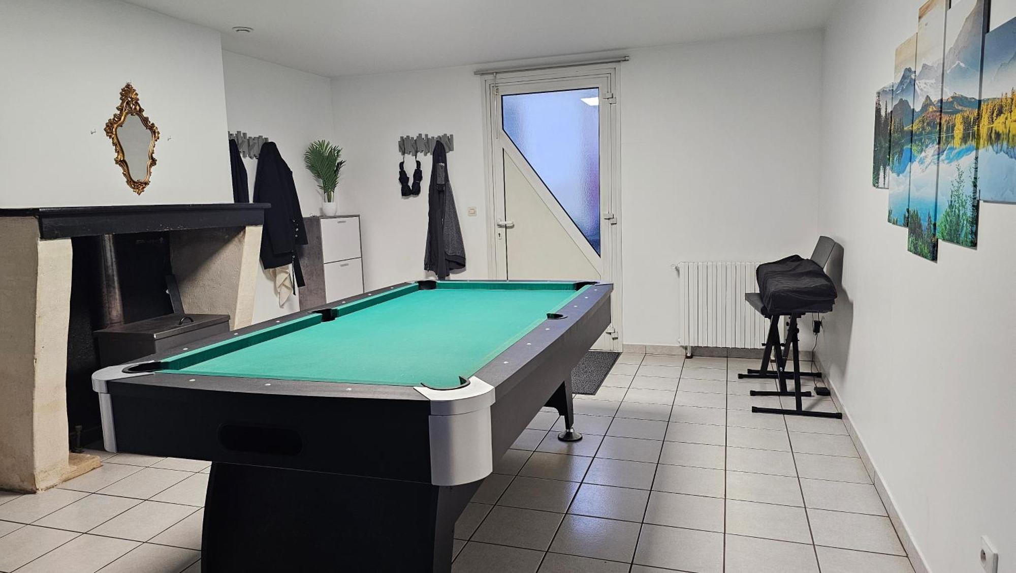 Bed To Rent - Maison Calme Avec Jacuzzi Sous Supplement Бордо Екстериор снимка