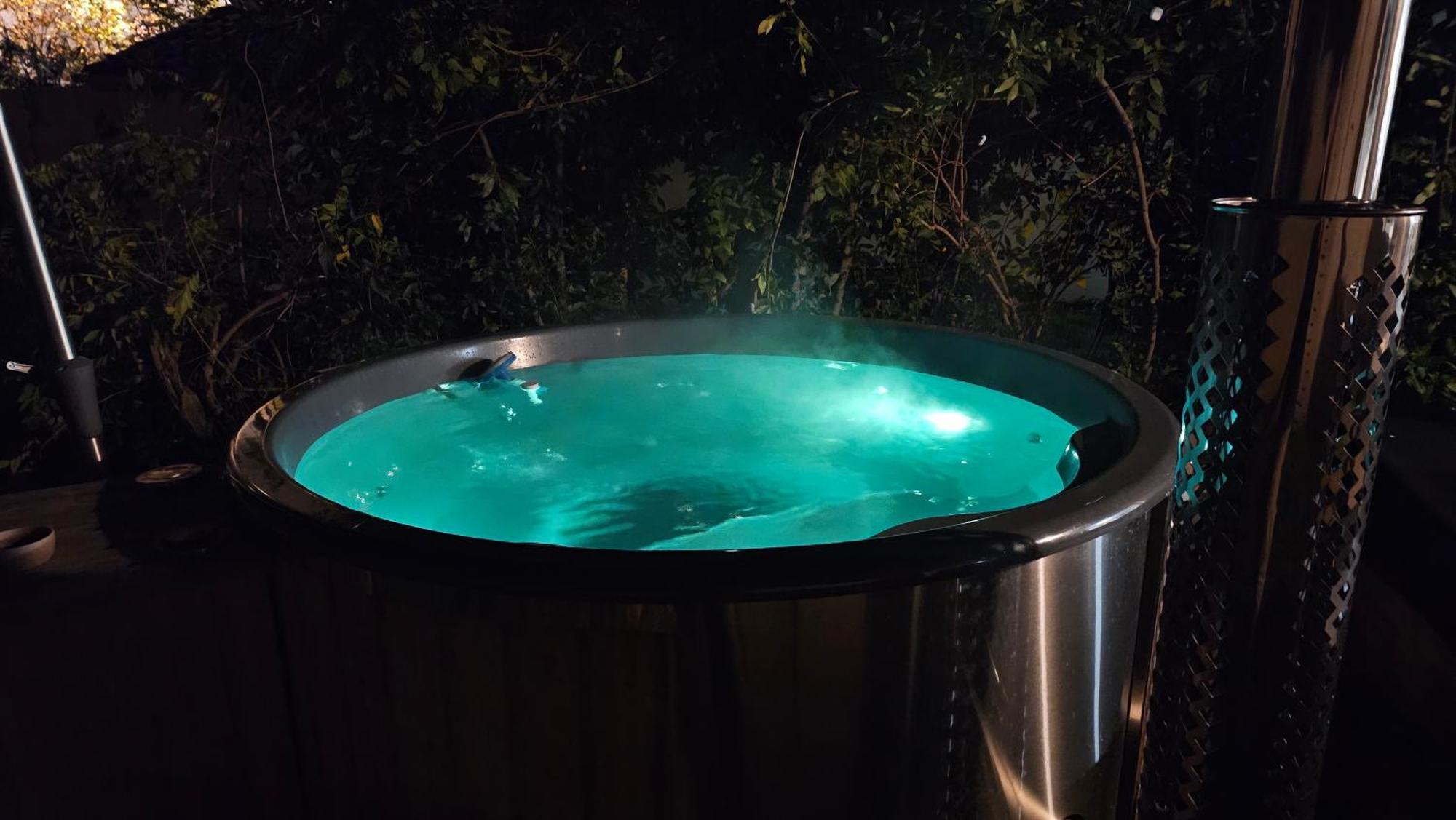 Bed To Rent - Maison Calme Avec Jacuzzi Sous Supplement Бордо Екстериор снимка