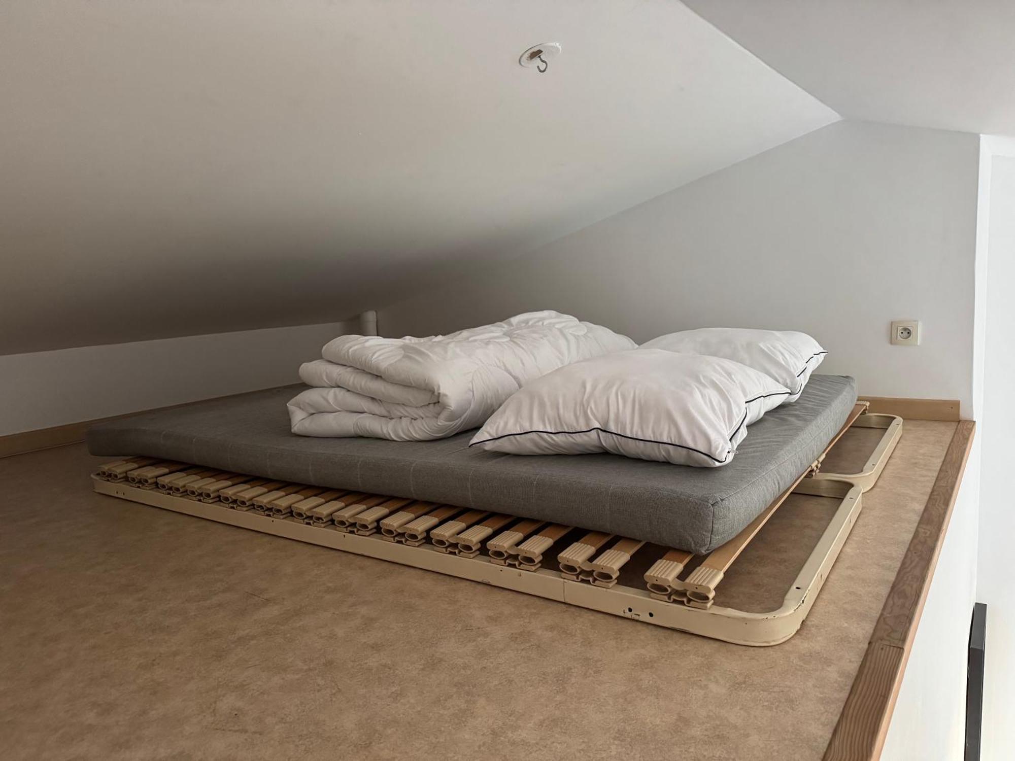 Bed To Rent - Maison Calme Avec Jacuzzi Sous Supplement Бордо Екстериор снимка