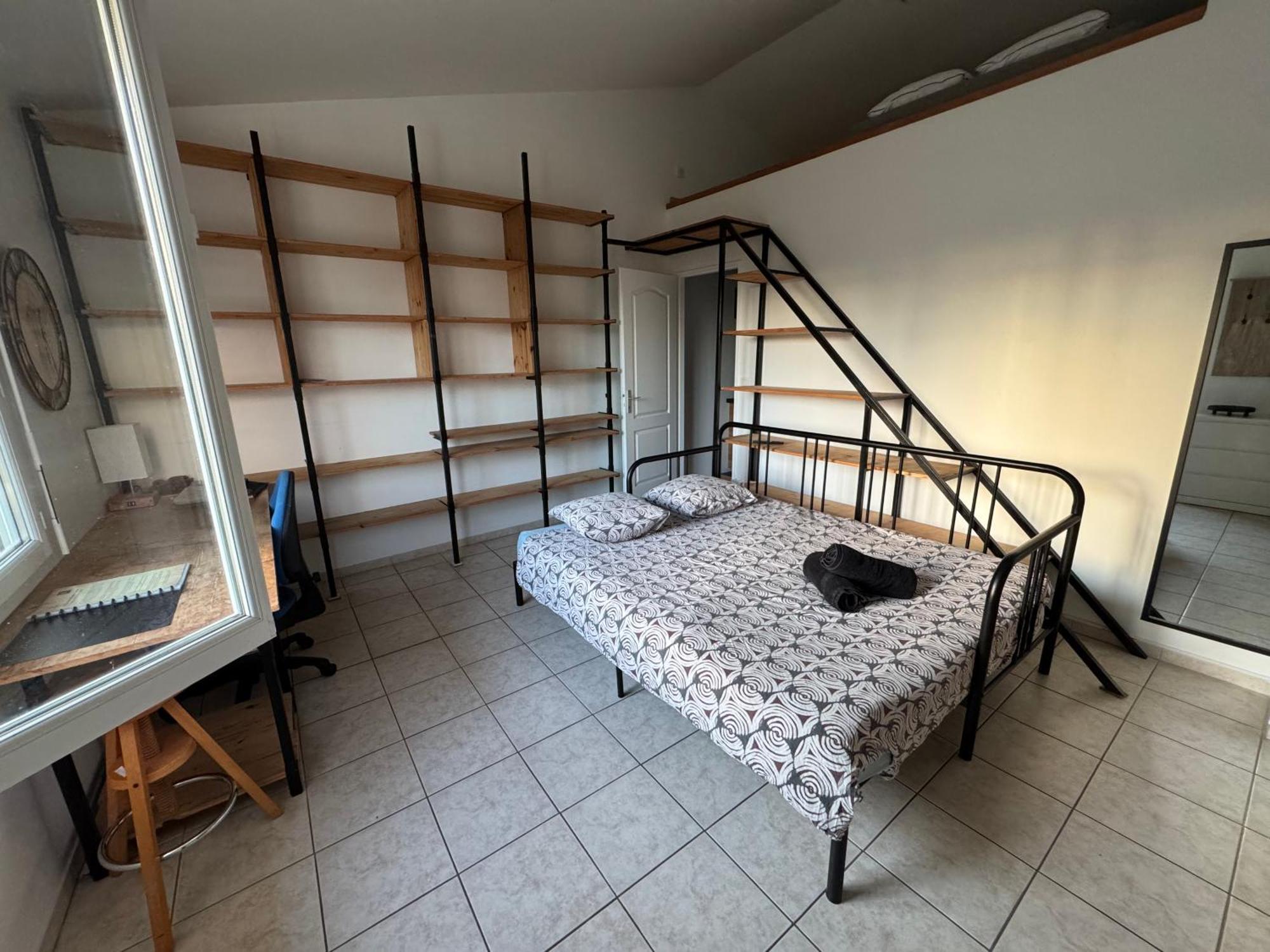 Bed To Rent - Maison Calme Avec Jacuzzi Sous Supplement Бордо Екстериор снимка